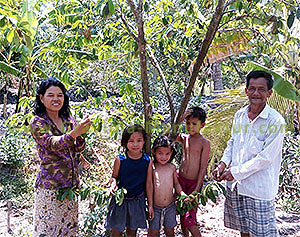 Die Bauernfamilie die für uns die Graviola-Ernte im Dorf koordiniert